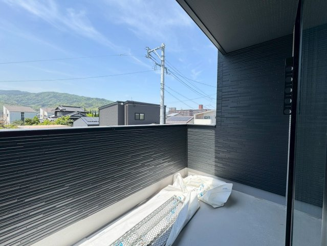Adoble+アドブル＋小倉南区朽網東2丁目2期　【小倉南区　新築戸建て】のバルコニー|日当たり良好なバルコニー♪【小倉南区　新築戸建て】