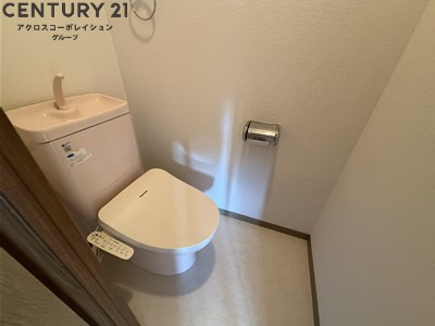 シンプルで使いやすいトイレです