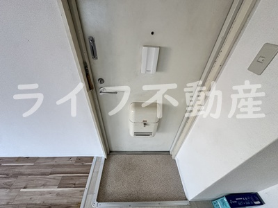 メゾン小若江の玄関|毎日通る玄関はこちらです