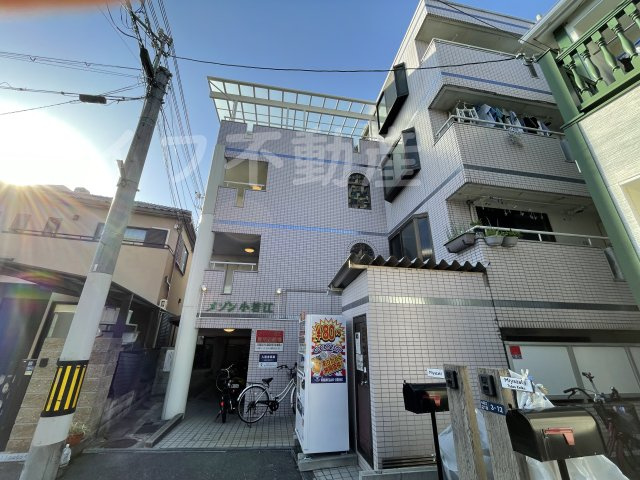 メゾン小若江の外観|おしゃれな外観です