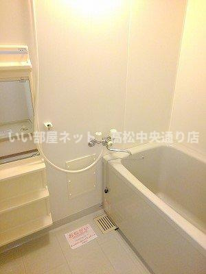 【浴室】 | メゾン・フリージアＡ