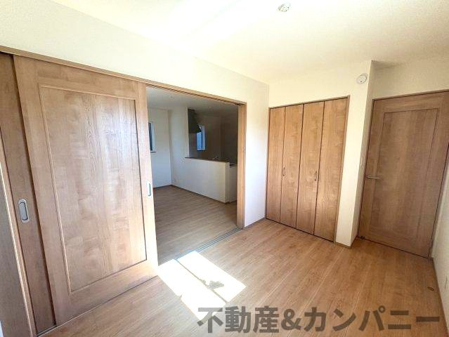 ハートフルタウン下吾川　伊予市下吾川の新築戸建の駐車場|カースペースがあります