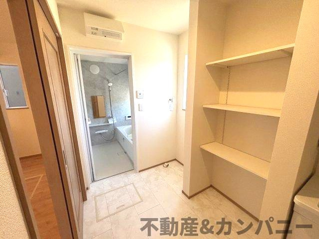 ハートフルタウン下吾川　伊予市下吾川の新築戸建の前面道路含む現地写真|前面道路含む現地写真です