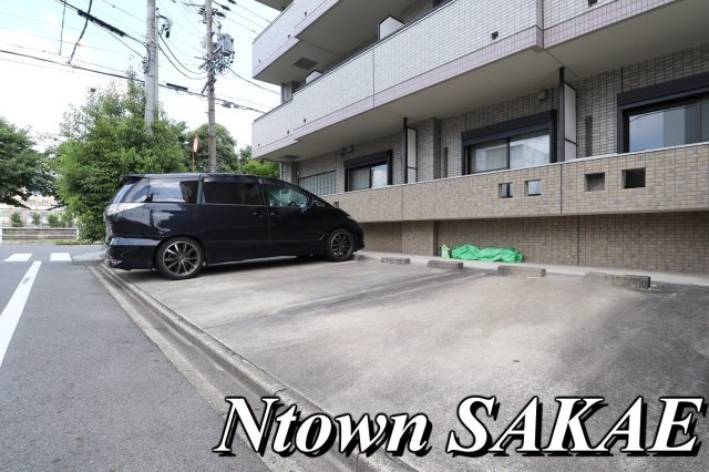 【駐車場】 | ボヌール新栄 | 駐車場です