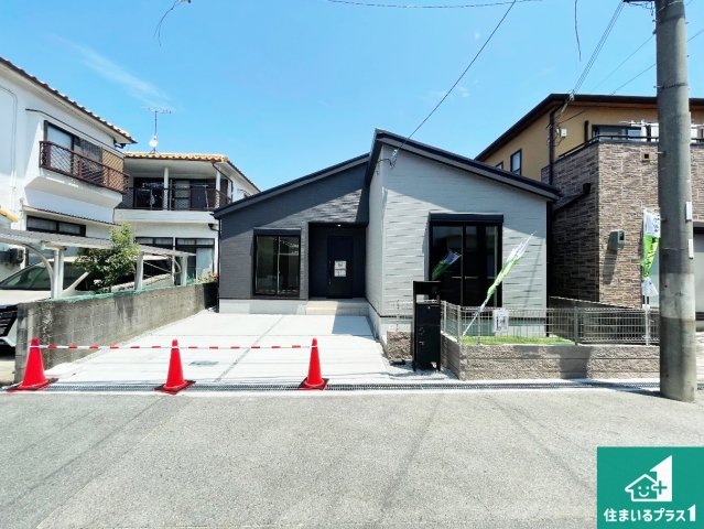 加古川市平岡町土山　第1期　新築一戸建ての外観|安心の10年保証！外観を美しく保ち、雨水で汚れを落とします！気になることがありましたら、お気軽にお問い合わせください！
