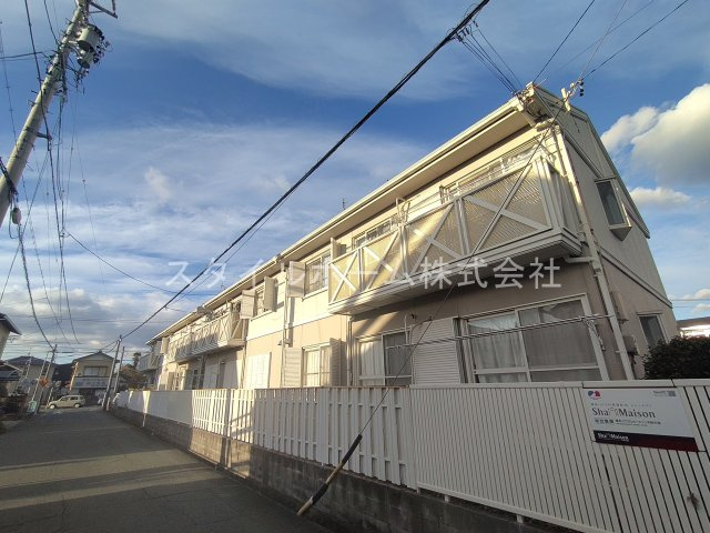 フレグランス牛川A棟の外観