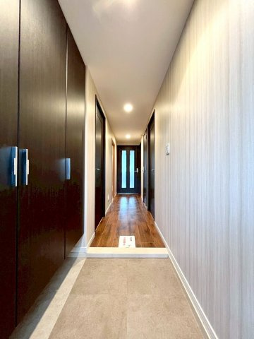 ディークラディア醍醐駅前の玄関|大容量のＳＣがございますのでが家族みんな靴がたっぷり収納できます！
