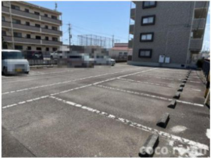 クラウドの駐車場