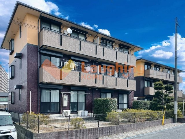 ニューライフつぶく　B棟の外観|外はこのようになっています
