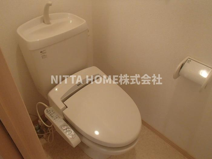 コンフォール立町　Ａ棟のトイレ|もちろん、ウォシュレット付き◎