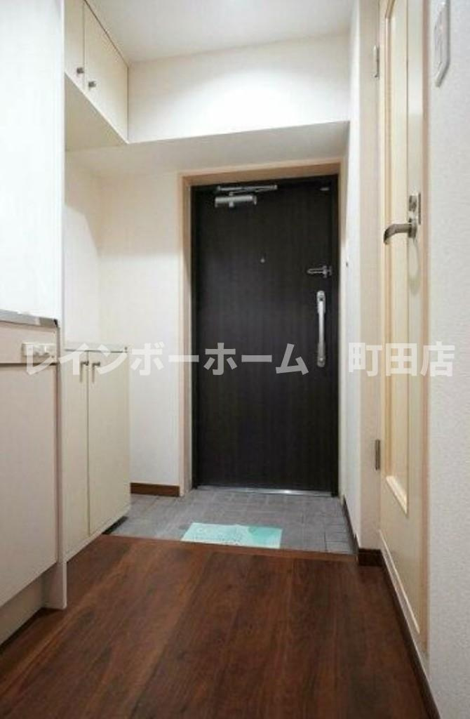 メゾンカルム横浜※初期費用分割あと払いサービス利用可能物件の玄関