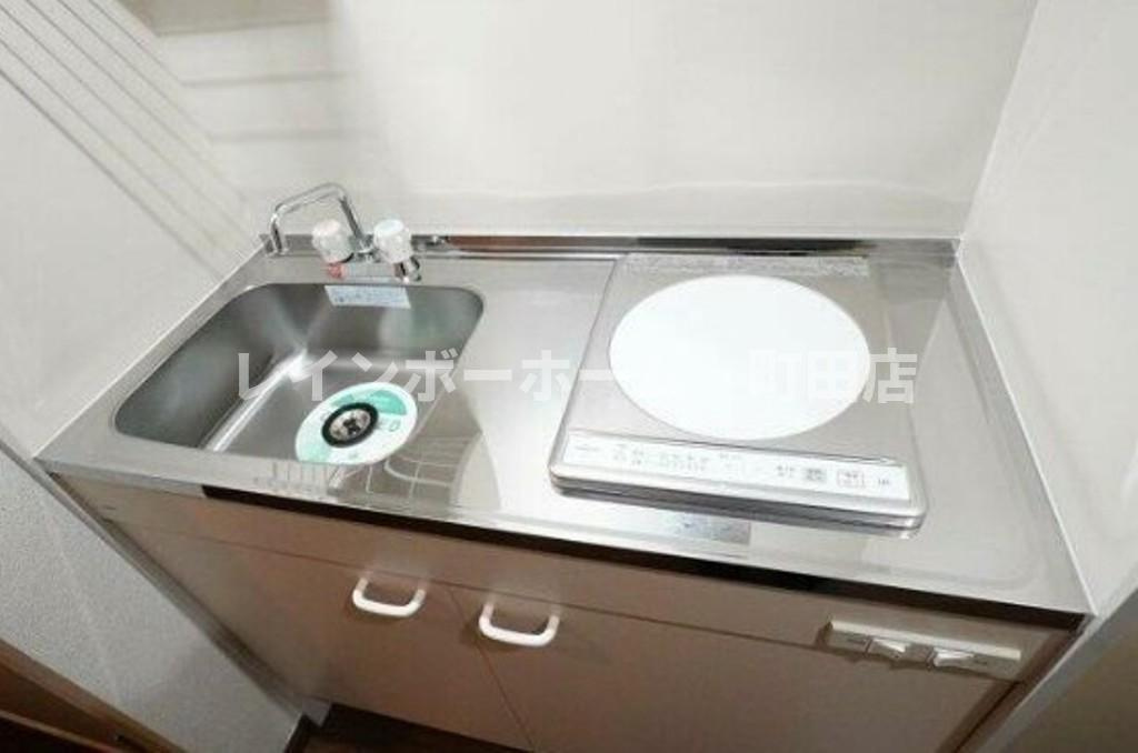 メゾンカルム横浜※初期費用分割あと払いサービス利用可能物件のキッチン