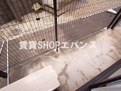 【バルコニー】 | TONBOマンション | 開放的で明るい空間を演出してくれるバルコニーです