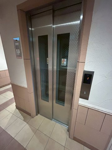 甲東園さくらいマンションの外観