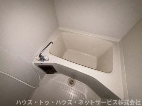 パラスト北小金の浴室