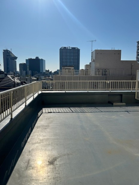 中銀本郷マンシオンのバルコニー|ルーフバルコニー