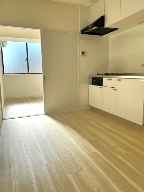 中銀本郷マンシオンの居間・リビング|ダイニングキッチン