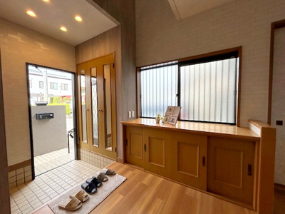 【玄関】 | 高槻市三島江戸建