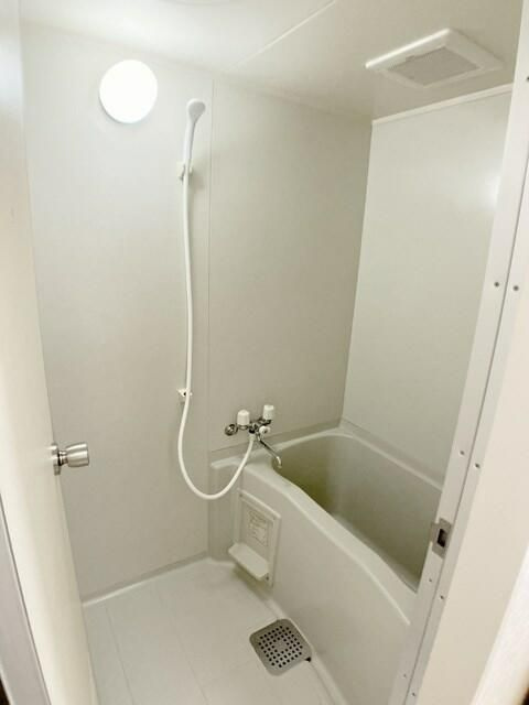 Ｋ．Ｍ　ＢＬＤＧの浴室