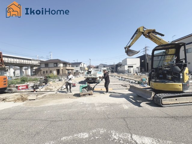 明石市二見町西二見　全3棟　2号棟　新築戸建のエントランス|●資料・カタログのご請求無料●スーパーやコンビニ、飲食店、病院など徒歩圏内の施設も多々あります。