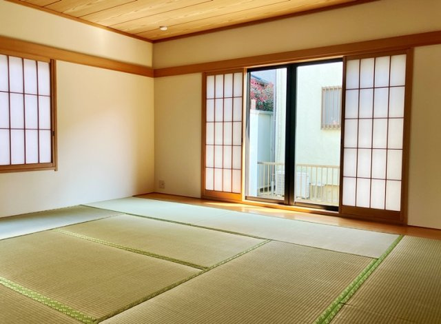山王町戸建の寝室|使い勝手のいい寝室です