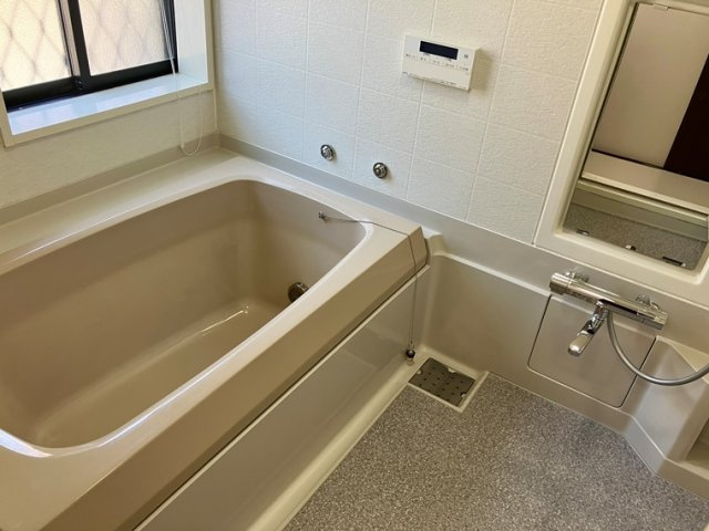 山王町戸建の浴室|お風呂で日々の疲れを落としましょう