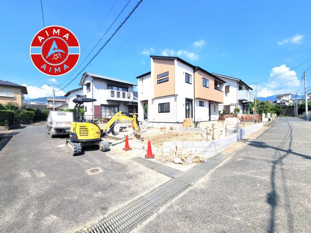 糟屋郡宇美町明神坂1丁目第1-1棟（１号棟）の前面道路含む現地写真|見学の時間などお気軽にお問い合わせ下さい。