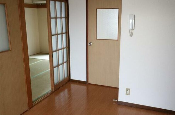 ツインズサカイBの内装