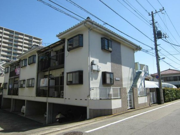 ツインズサカイBの外観