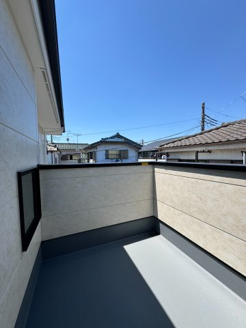 入間市東藤沢８丁目新築戸建のバルコニー