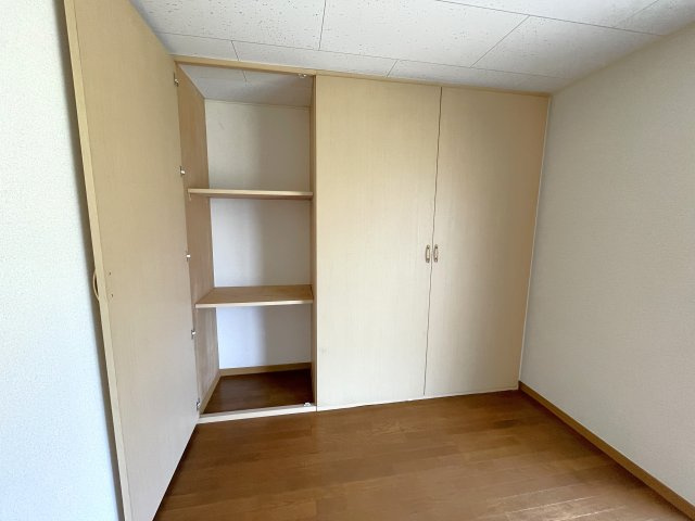 サンヴィレッジシラハタⅢの収納