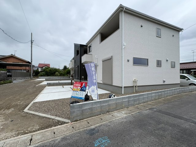 リーブルガーデン　岐阜市東鶉　全6区画分譲の外観|■外観写真　
■ヤマダ不動産　株式会社リライフ　