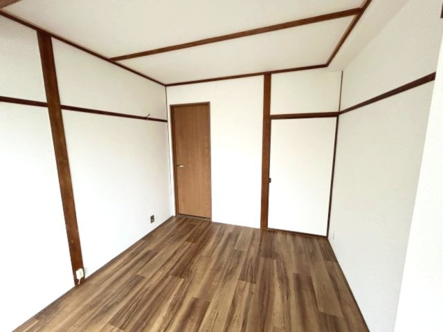 辻川マンションの居間・リビング