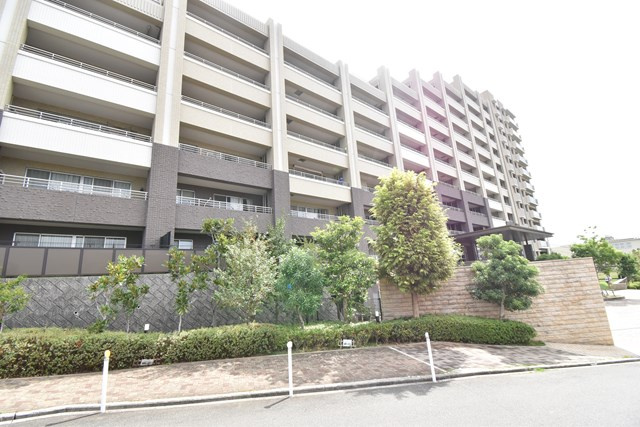 【外観】 | イトーピア豊中緑丘ロジュマン | エイブルだけの嬉しいサービス、ご用意しております。詳細は、お気軽に当社までお問合せ下さいませ！