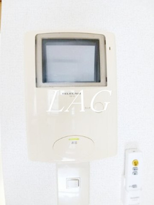 【セキュリティ】 | ステュディオ入江 | モニター付きインターホンです。