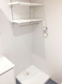 愛知県名古屋市南区1棟売り投資マンション【ディアコート堤】のランドリースペース