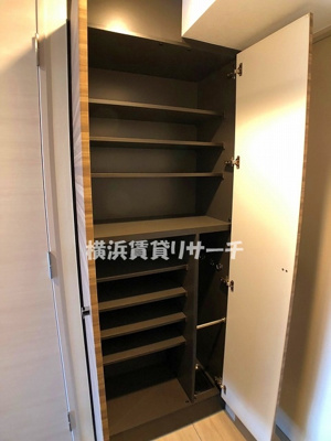 【玄関】 | スクエアシティ東白楽マキシヴ