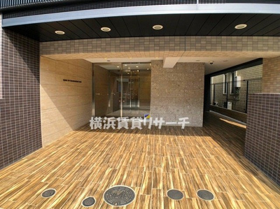【エントランス】 | スクエアシティ東白楽マキシヴ
