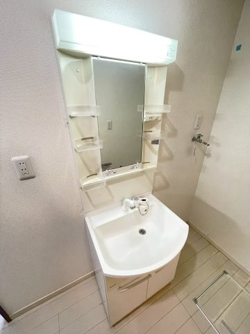 【独立洗面台】