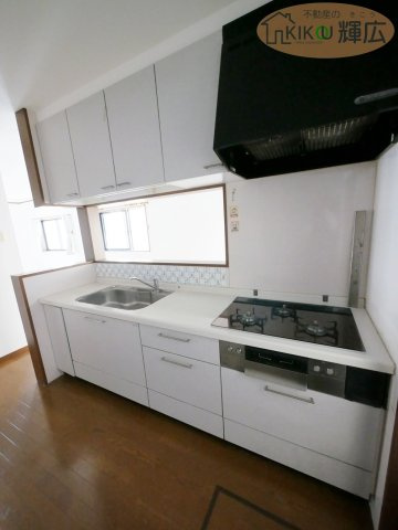 加古川市尾上町口里　中古戸建のキッチン