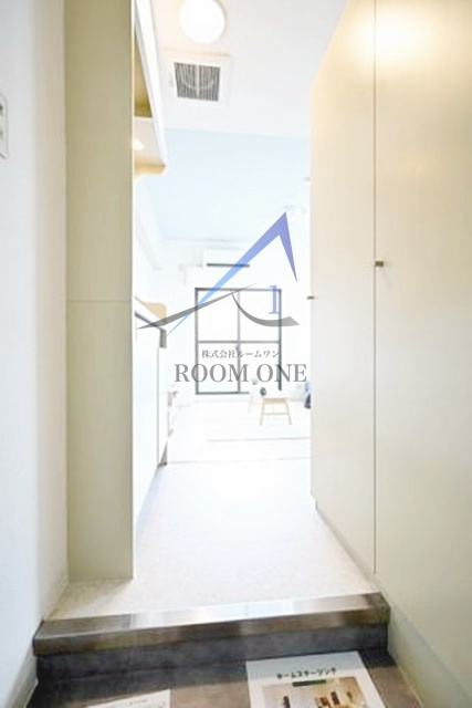 フォーラムイン東京１の玄関|玄関です。