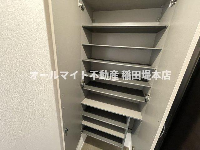 川崎市多摩区中野島５丁目のアパートの収納