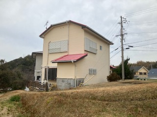  | 深草　中古別荘　土地２筆・建物２棟