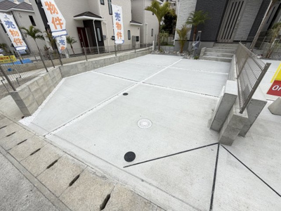 【駐車場】 | 与那原町与那原（全2棟）B号棟 | B号棟　駐車3台可♪