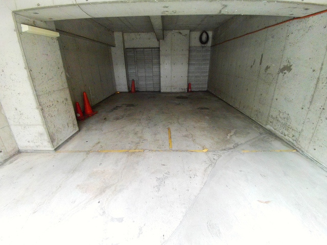 VIVANT青木の駐車場|駐車場があるので、車を買う予定の方も安心です