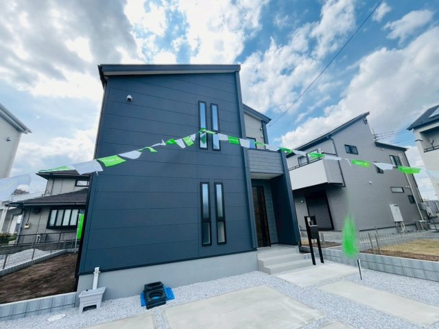 【Livele Garden】　久喜市南栗橋　第２　全2邸の外観|シックでスタイリッシュなデザインの外観です。
2026年4月撮影