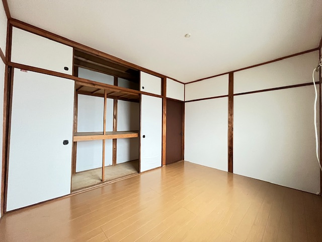 堺市中区福田貸家の洋室