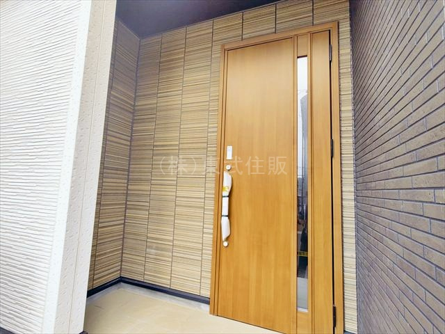 【玄関】 | ふじみ野市大井中央1丁目　全55棟　27号棟 | 落ち着いた雰囲気の玄関です