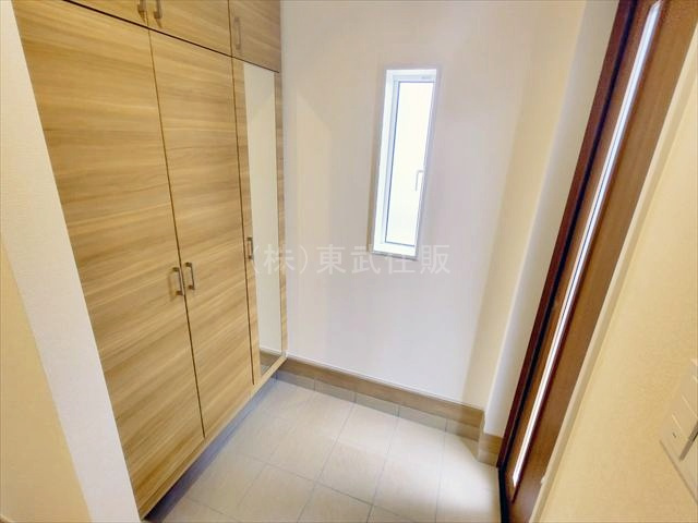 【内装】 | ふじみ野市大井中央1丁目　全55棟　27号棟 | 明るい玄関です