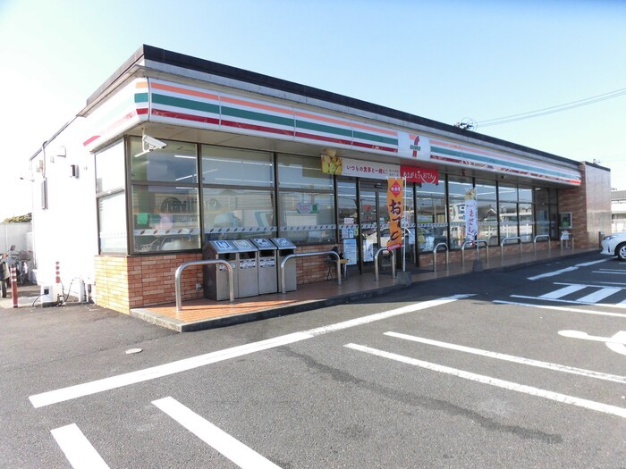 ルミエール A棟|セブンイレブン都城下川東4丁目店